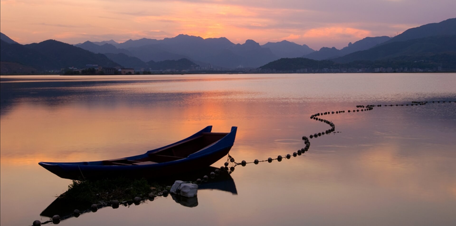 Yanhu Scenic Area
